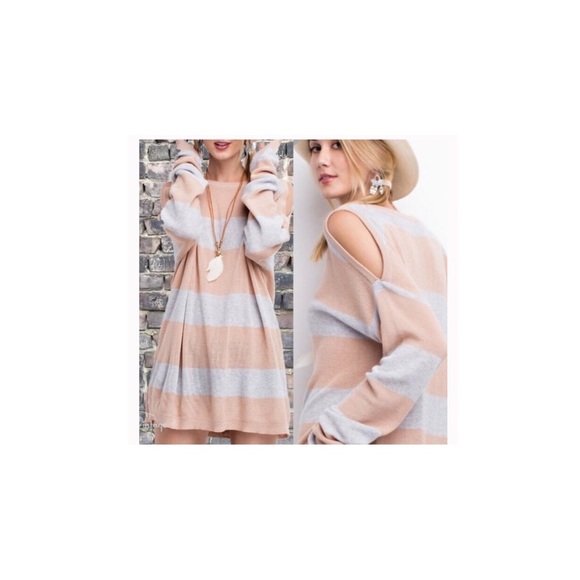 Cold Shoulder Loose Knit Long Sweater - Picture 2 of 8